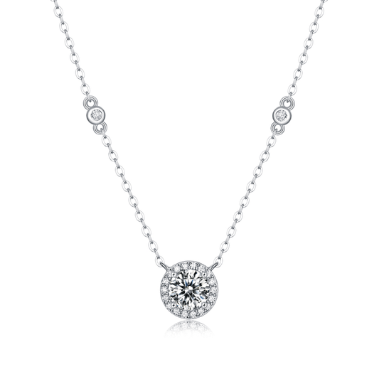Station Moissanite Round Pendant Necklace in Seamless Halo Setting (1 - 3ct. ) - La Pretti